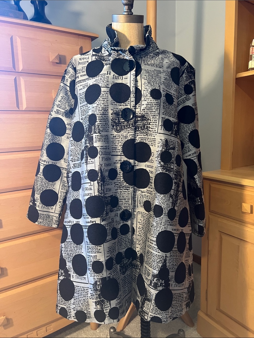 Black & White Polka Dot Newspaper-Print jacket